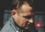Image Fabrication de scooters Vespa en Italie Pontedera Italie, 1957, de la seconde 4 séquences d'archives historiques vidéo 65675079467