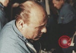 Image Fabrication de scooters Vespa en Italie Pontedera Italie, 1957, de la seconde 11 séquences d'archives historiques vidéo 65675079467