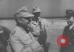 Immagine di Il generale Kesselring esamina la difesa costiera Italia, 1943, secondo 11 filmato di repertorio 65675079476
