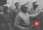 Immagine di Il generale Kesselring esamina la difesa costiera Italia, 1943, secondo 21 filmato di repertorio 65675079476