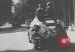 Immagine di Le unità motorizzate della Wehrmacht tedesca entrano in Italia Italia, 1943, secondo 45 filmato di repertorio 65675079477