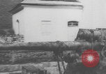 Immagine di Le unità motorizzate della Wehrmacht tedesca entrano in Italia Italia, 1943, secondo 50 filmato di repertorio 65675079477