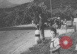Immagine di Le unità motorizzate della Wehrmacht tedesca entrano in Italia Italia, 1943, secondo 62 filmato di repertorio 65675079477