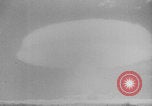 Standbild Totsk Atombombe Sowjetunion Sowjetunion, 1954, aus Sekunde 5 historischem Filmmaterial Videoclip 65675079484
