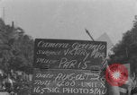 Image Défilé de la victoire du général Leclerc Paris France, 1944, de la seconde 3 séquences d'archives historiques vidéo 65675079497