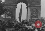 Image Défilé de la victoire du général Leclerc Paris France, 1944, de la seconde 7 séquences d'archives historiques vidéo 65675079497