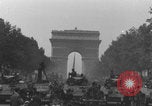 Image Défilé de la victoire du général Leclerc Paris France, 1944, de la seconde 9 séquences d'archives historiques vidéo 65675079497