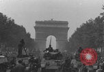 Image Défilé de la victoire du général Leclerc Paris France, 1944, de la seconde 18 séquences d'archives historiques vidéo 65675079497