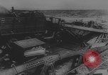 Image Port de débarquement endommagé pendant la Seconde Guerre mondiale Europe, 1944, de la seconde 6 séquences d'archives historiques vidéo 65675079520