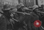 Image La division Panzer allemande entre dans la ville Belgique, 1944, de la seconde 22 séquences d'archives historiques vidéo 65675079521