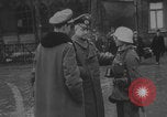 Image La division Panzer allemande entre dans la ville Belgique, 1944, de la seconde 24 séquences d'archives historiques vidéo 65675079521