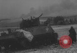Image Des canons antiaériens allemands attaquent des avions alliés Belgique, 1944, de la seconde 8 séquences d'archives historiques vidéo 65675079523