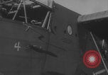 Image Des canons antiaériens allemands attaquent des avions alliés Belgique, 1944, de la seconde 12 séquences d'archives historiques vidéo 65675079523