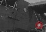 Image Des canons antiaériens allemands attaquent des avions alliés Belgique, 1944, de la seconde 13 séquences d'archives historiques vidéo 65675079523