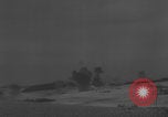 Image Des canons antiaériens allemands attaquent des avions alliés Belgique, 1944, de la seconde 22 séquences d'archives historiques vidéo 65675079523