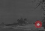 Image Des canons antiaériens allemands attaquent des avions alliés Belgique, 1944, de la seconde 29 séquences d'archives historiques vidéo 65675079523
