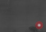 Image Des canons antiaériens allemands attaquent des avions alliés Belgique, 1944, de la seconde 32 séquences d'archives historiques vidéo 65675079523