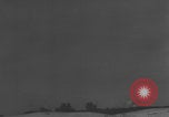 Image Des canons antiaériens allemands attaquent des avions alliés Belgique, 1944, de la seconde 39 séquences d'archives historiques vidéo 65675079523