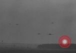 Image La Luftwaffe mitraille les avions alliés Allemagne, 1945, de la seconde 23 séquences d'archives historiques vidéo 65675079524