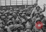 Image Des soldats afro-américains débarquent d'un navire Europe, 1944, de la seconde 36 séquences d'archives historiques vidéo 65675079527