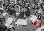 Image Un aumônier chrétien dirige un service religieux Europe, 1944, de la seconde 33 séquences d'archives historiques vidéo 65675079529