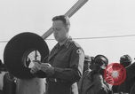 Image Soldats afro-américains sur le pont Europe, 1944, de la seconde 43 séquences d'archives historiques vidéo 65675079530