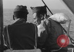 Image Soldats afro-américains en train de socialiser à bord d'un navire Europe, 1944, de la seconde 31 séquences d'archives historiques vidéo 65675079532