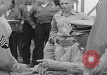 Image Les soldats américains reçoivent un salaire en espèces Japon, 1945, de la seconde 26 séquences d'archives historiques vidéo 65675079538
