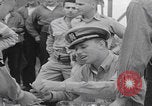 Image Les soldats américains reçoivent un salaire en espèces Japon, 1945, de la seconde 31 séquences d'archives historiques vidéo 65675079538
