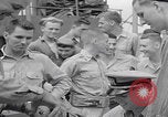Image Les soldats américains reçoivent un salaire en espèces Japon, 1945, de la seconde 44 séquences d'archives historiques vidéo 65675079538