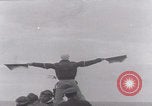 Standbild Flugzeugträger Flugzeug Landung United States USA, 1939, aus Sekunde 10 historischem Filmmaterial Videoclip 65675079548