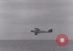 Standbild Flugzeugträger Flugzeug Landung United States USA, 1939, aus Sekunde 23 historischem Filmmaterial Videoclip 65675079548