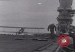 Standbild Flugzeugträger Flugzeug Landung United States USA, 1939, aus Sekunde 30 historischem Filmmaterial Videoclip 65675079548
