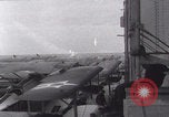 Standbild Flugzeugträger Flugzeug Landung United States USA, 1939, aus Sekunde 43 historischem Filmmaterial Videoclip 65675079548