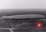 Image dirigeable USS Los Angeles Lakehurst New Jersey United States USA, 1939, de la seconde 33 séquences d'archives historiques vidéo 65675079550