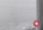 Standbild Vought F-8 Crusader hebt vom Flugzeugträger ab Vietnam, 1965, aus Sekunde 58 historischem Filmmaterial Videoclip 65675079555