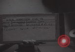 Standbild Aktion auf dem Flugdeck der USS Hancock Vietnam, 1965, aus Sekunde 38 historischem Filmmaterial Videoclip 65675079557