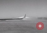 Standbild Flugzeugträger USS Hancock im Vietnamkrieg Vietnam, 1965, aus Sekunde 23 historischem Filmmaterial Videoclip 65675079558