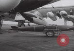 Standbild Flugzeugträger USS Hancock im Vietnamkrieg Vietnam, 1965, aus Sekunde 42 historischem Filmmaterial Videoclip 65675079558