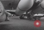 Standbild Flugzeugträger USS Hancock im Vietnamkrieg Vietnam, 1965, aus Sekunde 49 historischem Filmmaterial Videoclip 65675079558