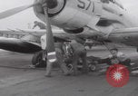 Standbild Flugzeugträger USS Hancock im Vietnamkrieg Vietnam, 1965, aus Sekunde 57 historischem Filmmaterial Videoclip 65675079558