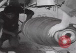 Standbild Flugzeugträger USS Hancock im Vietnamkrieg Vietnam, 1965, aus Sekunde 61 historischem Filmmaterial Videoclip 65675079558
