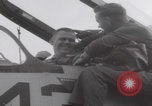 Standbild Vietnamkrieg Flugzeugträger USS Hancock Vietnam, 1965, aus Sekunde 14 historischem Filmmaterial Videoclip 65675079559