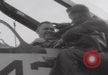 Standbild Vietnamkrieg Flugzeugträger USS Hancock Vietnam, 1965, aus Sekunde 15 historischem Filmmaterial Videoclip 65675079559