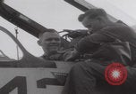 Standbild Vietnamkrieg Flugzeugträger USS Hancock Vietnam, 1965, aus Sekunde 16 historischem Filmmaterial Videoclip 65675079559