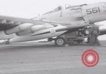 Standbild Vietnamkrieg Flugzeugträger USS Hancock Vietnam, 1965, aus Sekunde 45 historischem Filmmaterial Videoclip 65675079559