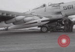 Standbild Vietnamkrieg Flugzeugträger USS Hancock Vietnam, 1965, aus Sekunde 48 historischem Filmmaterial Videoclip 65675079559