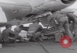 Standbild Vietnamkrieg Flugzeugträger USS Hancock Vietnam, 1965, aus Sekunde 56 historischem Filmmaterial Videoclip 65675079559