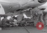 Standbild Vietnamkrieg Flugzeugträger USS Hancock Vietnam, 1965, aus Sekunde 58 historischem Filmmaterial Videoclip 65675079559