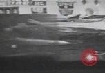 Standbild Brand der USS Forrestal im Golf von Tonkin Golf von Tonkin, Vietnam, 1967, aus Sekunde 15 historischem Filmmaterial Videoclip 65675079560